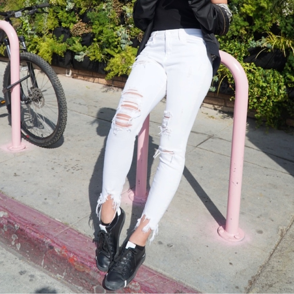 Express white distressed jeans